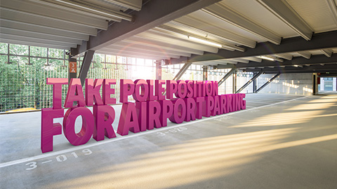Take pole position for airport parking - Bonus programme from Easy Airport Parking